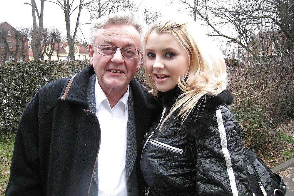 14P Grandpa loves the young pussy