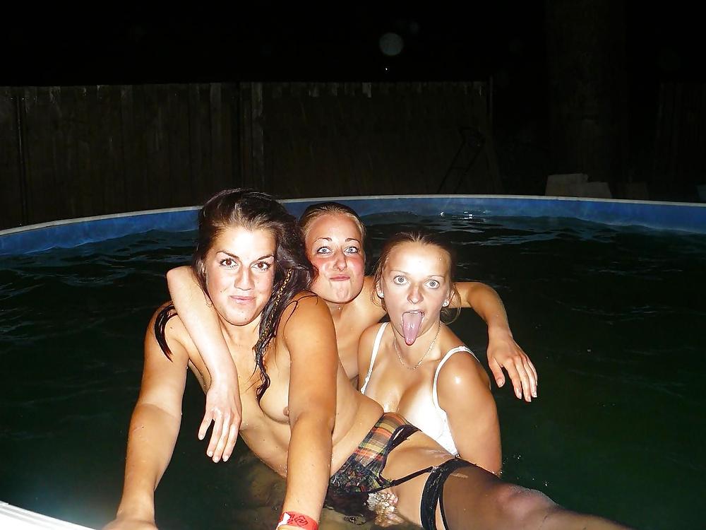 25P Topless Pool Party 2
