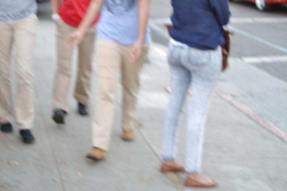 18P Random big ebony street asses(hidden cam)