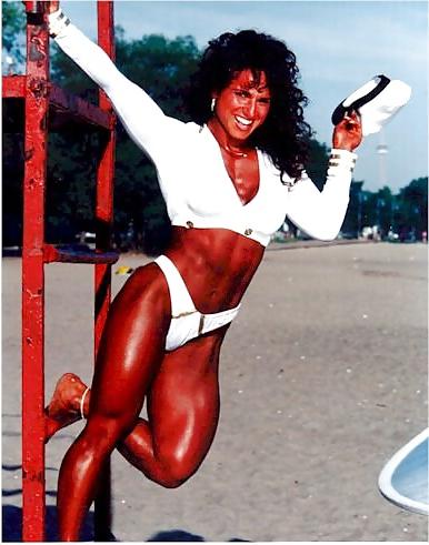 17P Rhonda Lee Quaresma - female bodybuilder