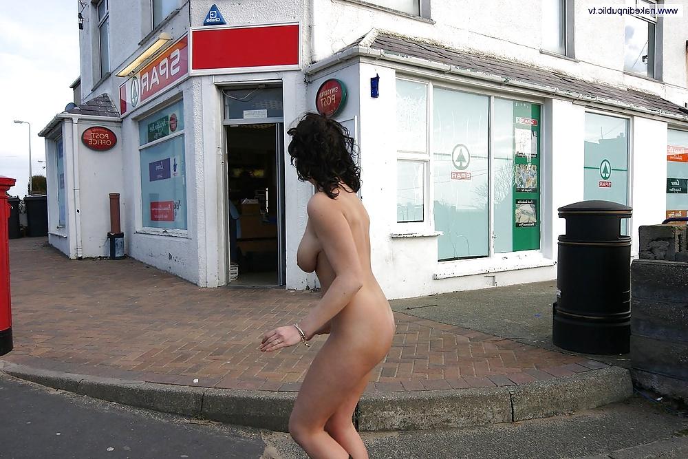 25P Public Nudes in the UK
