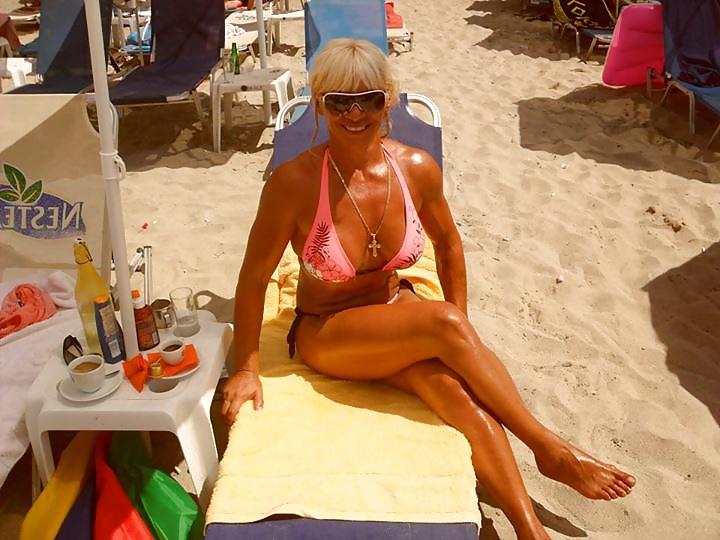 9P Serbian bodybuilder milf