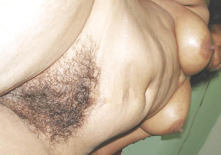 25P Indian mature slut fuck with two man