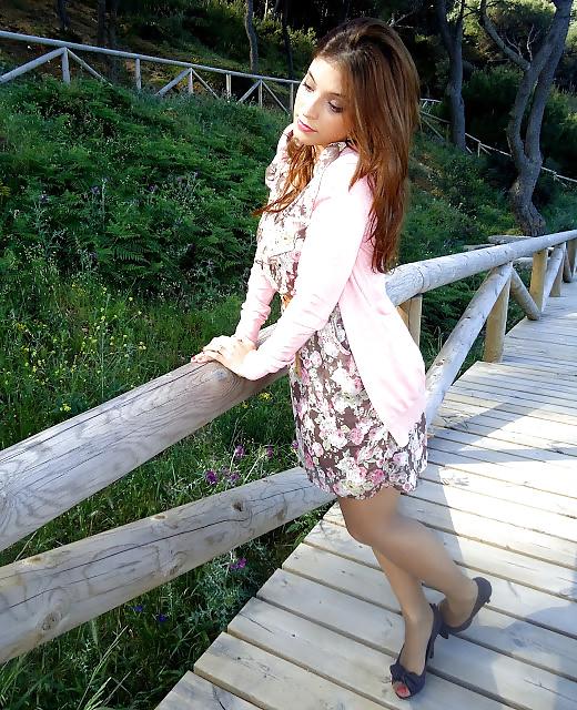 25P Pantyhose Girl 
