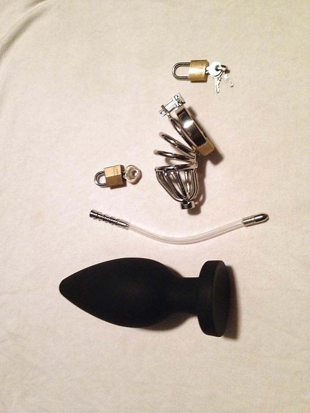 12P Chastity Cage 
