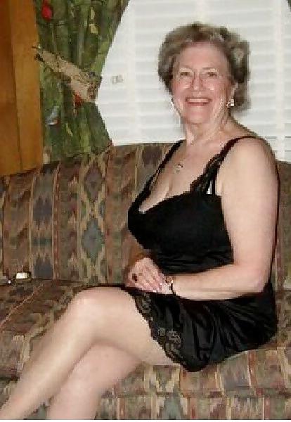14P Granny sheila from the  USA vol2