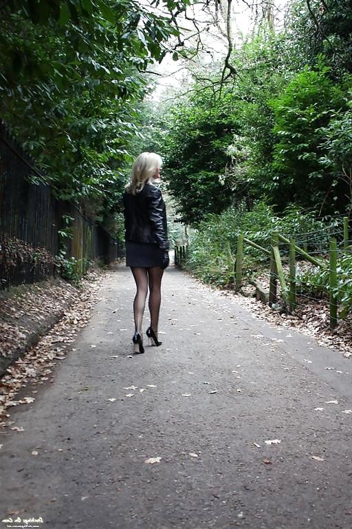 25P Stockings ,tights and high heels 29