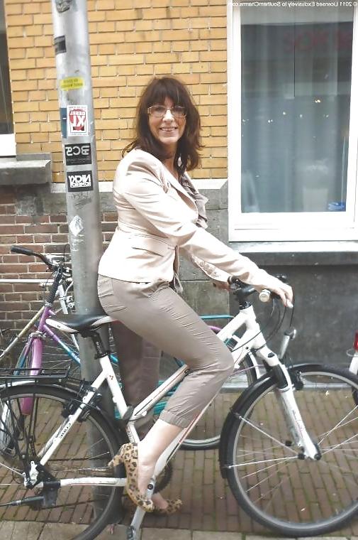 25P Dutch milf Celine