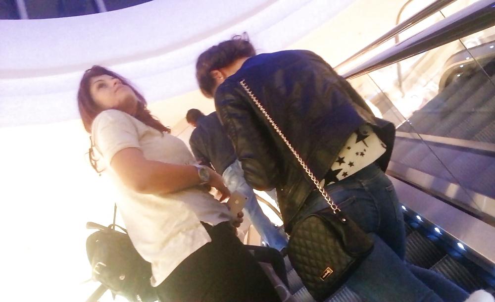 20P Spy in mall sexy teens romanian