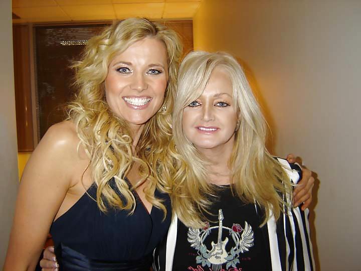 25P LUCY LAWLESS  -- XENA part3