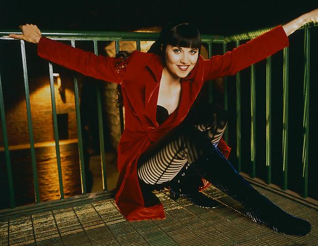 25P LUCY LAWLESS  -- XENA part3