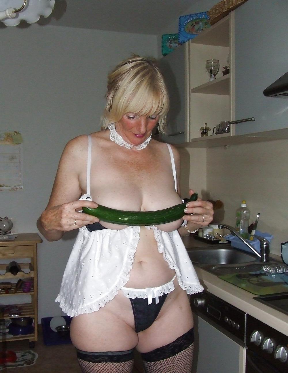 11P Hubby hurry home x