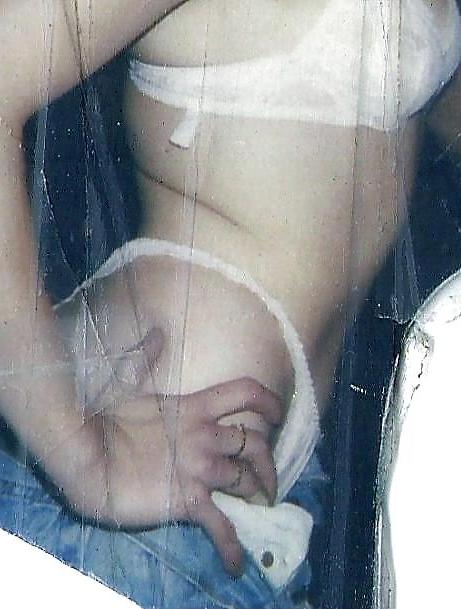 10P Girls Lovers and Freaks