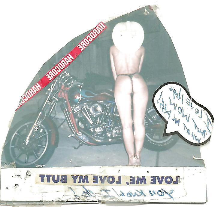 10P Girls Lovers and Freaks