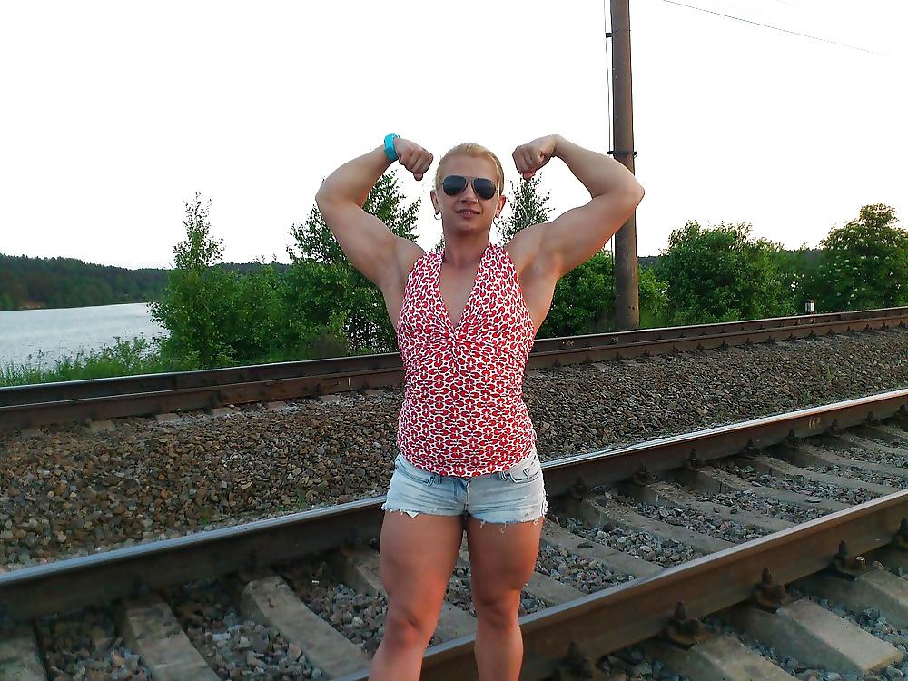 25P Russian Amateur Bodybuilder