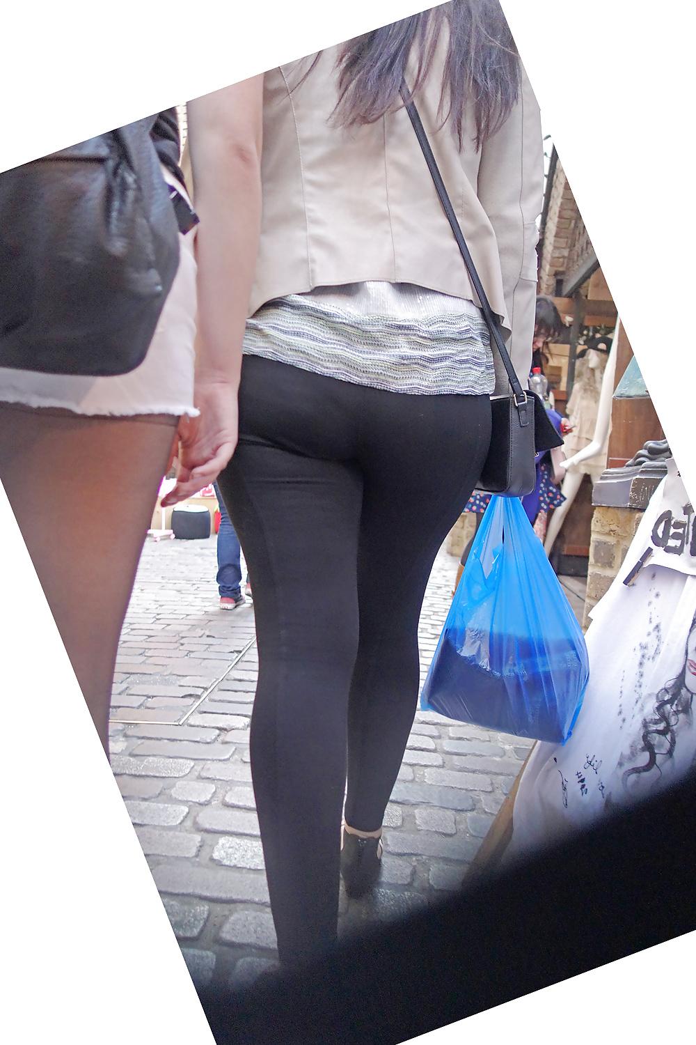 12P Black round candid ass