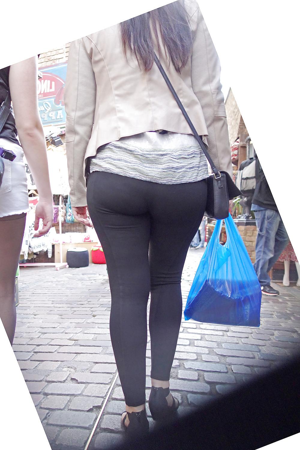 12P Black round candid ass