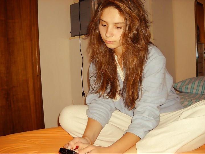 25P Friend feet soles facebook