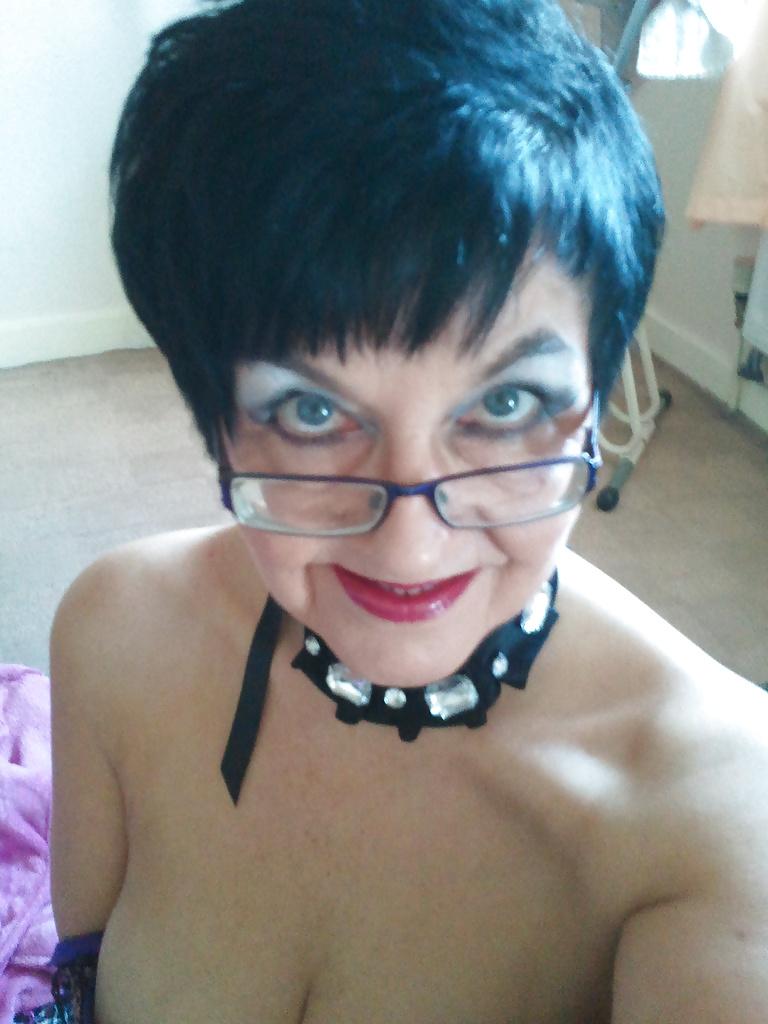 17P Gina's friend Jean Asked Us To Post Her Selfies