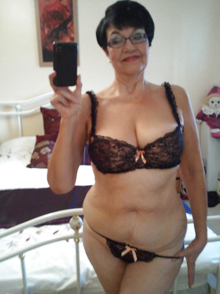 17P Gina's friend Jean Asked Us To Post Her Selfies