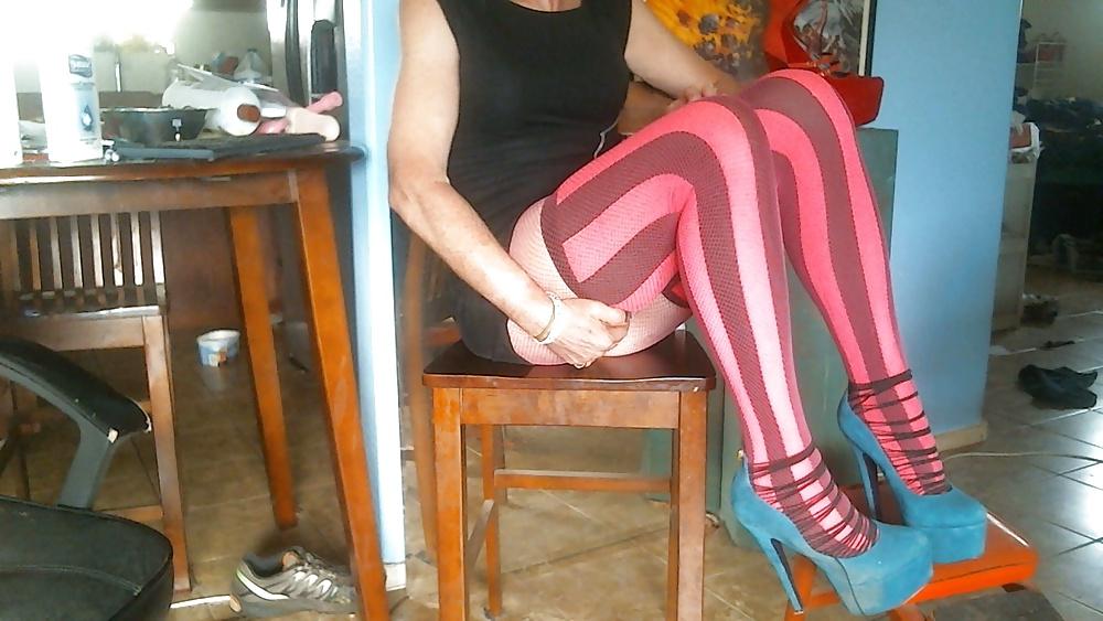 25P Heels Pantyhose and SISSY stuff