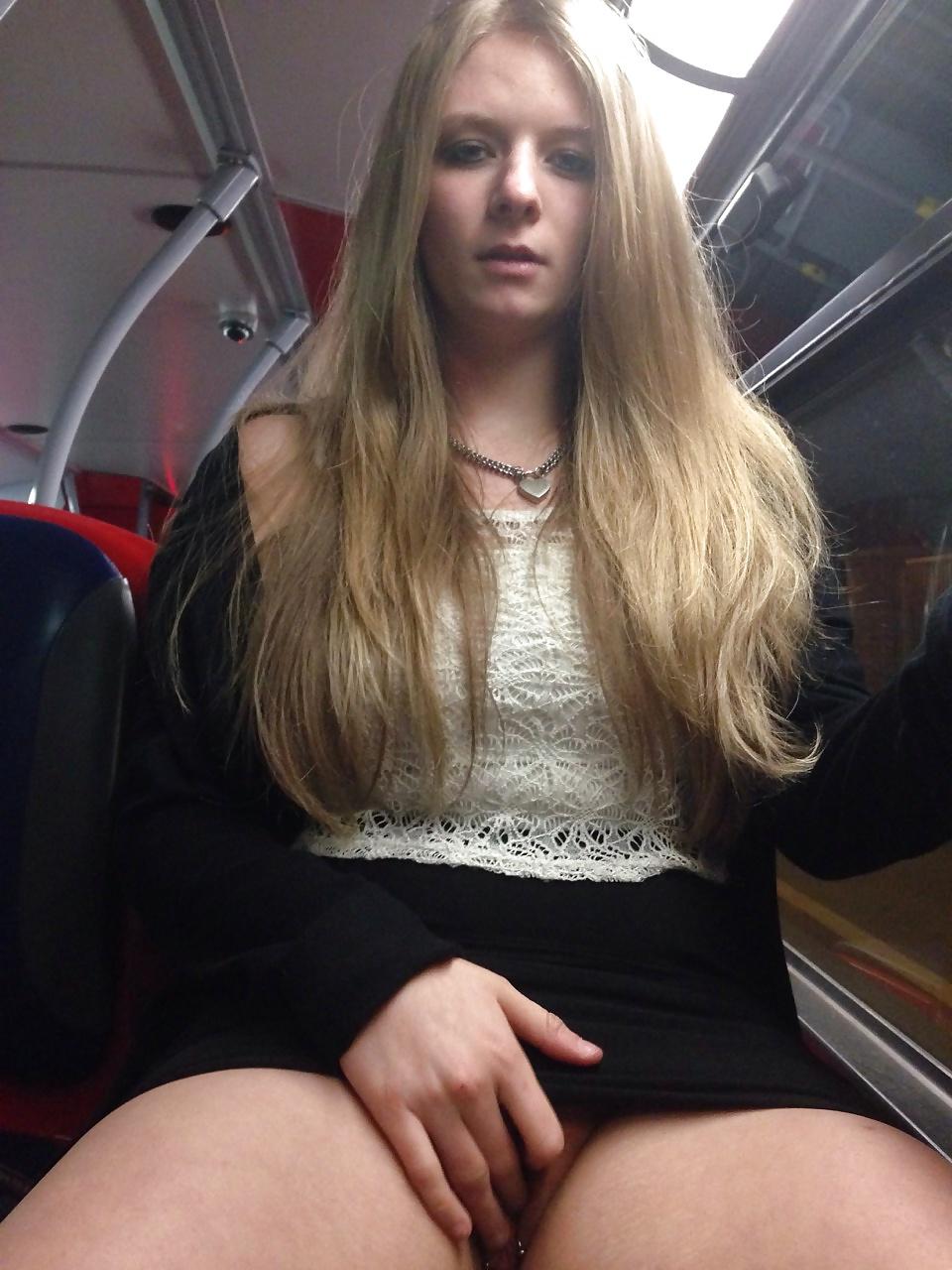 25P Flashing Pussy Part 2 (The next 440)