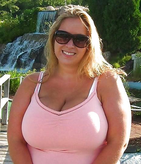 23P Webtastic Special: Huge Canadian