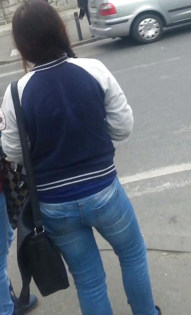 21P Spy sexy ass schoolgirls romanian