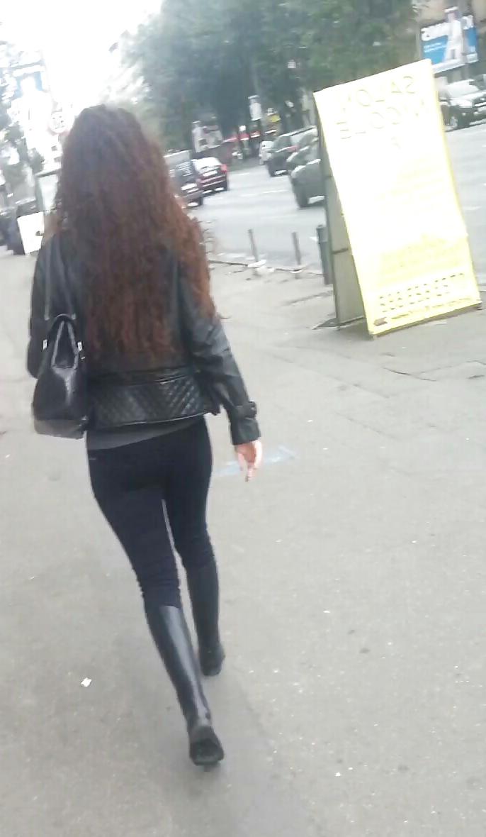 21P Spy sexy ass schoolgirls romanian