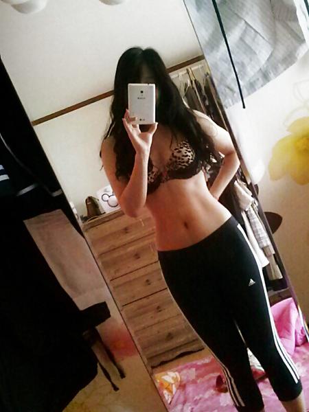 15P Korean Slut Loves To Take Selfies At Home