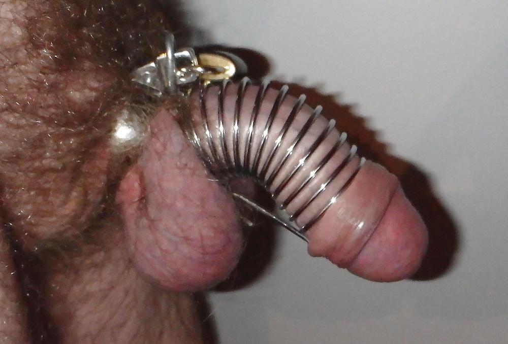 11P Hubby cock in cage