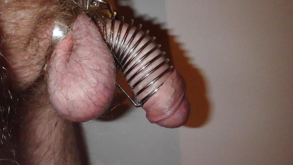 11P Hubby cock in cage