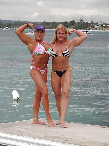 14P Sexy L Powers  - female bodybuilder