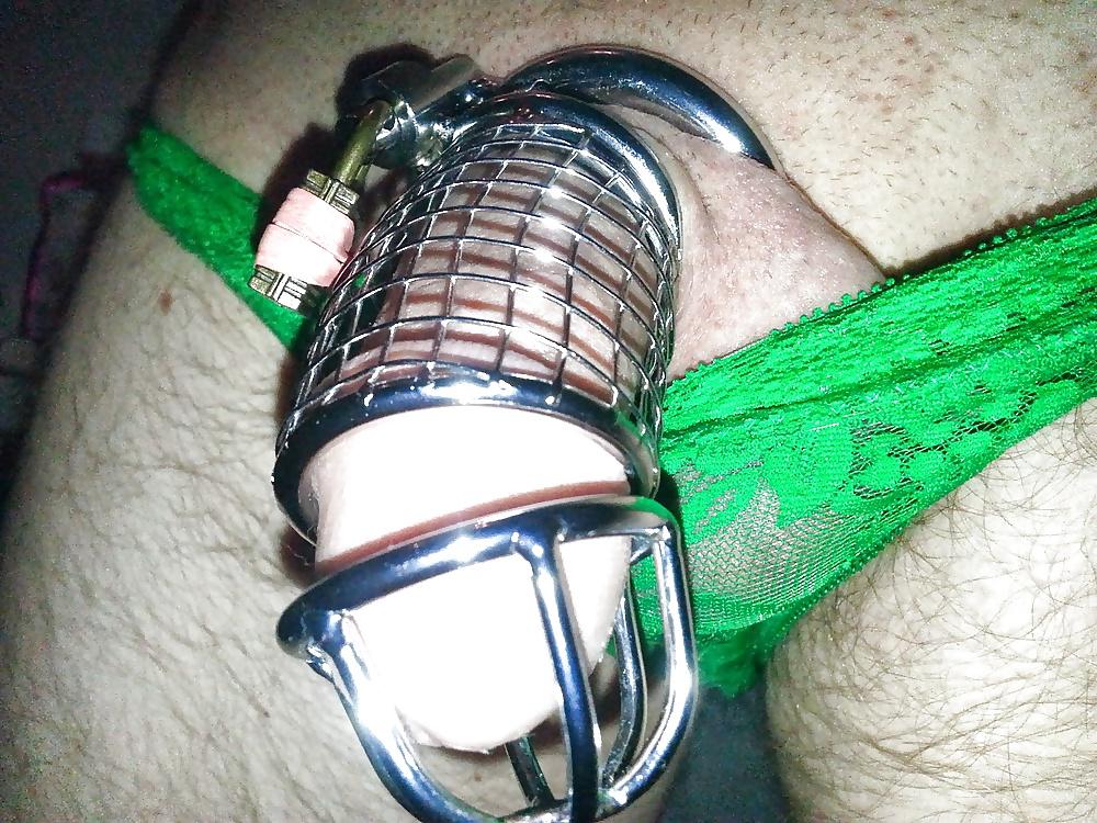 25P Caged Cocks reprisal