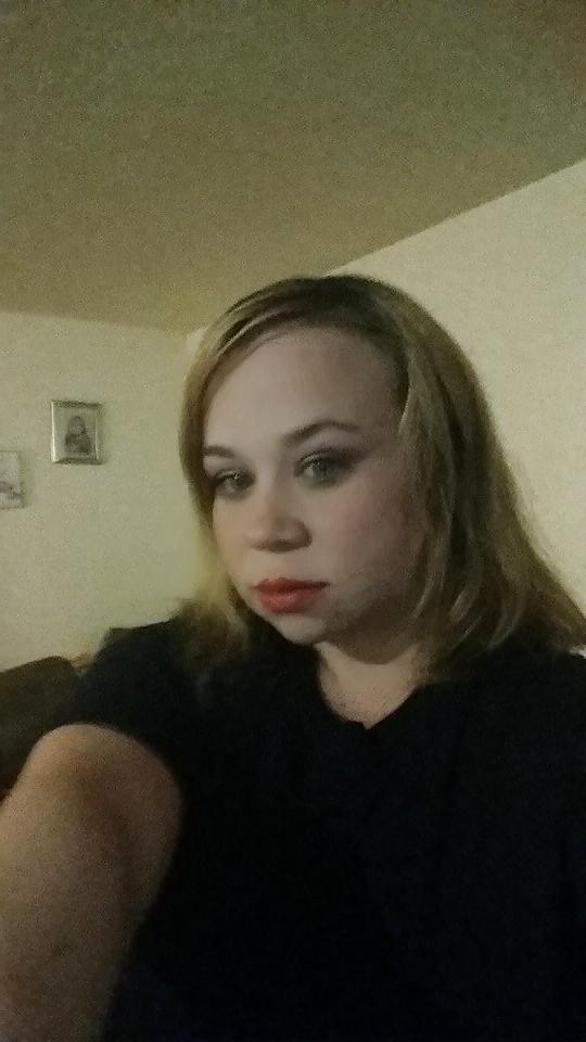 25P Kerra Dawson at home candids!
