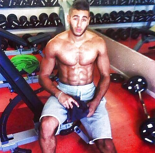 25P Moroccan Men Lovers!!!
