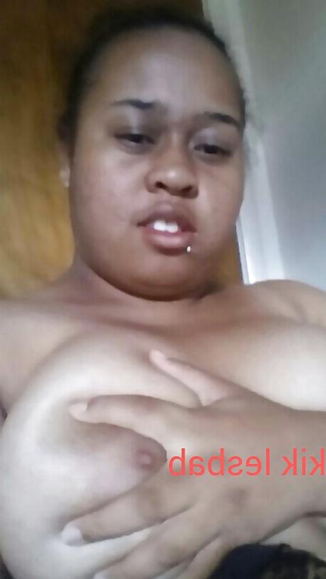 25P Big boobs and ass from the united states