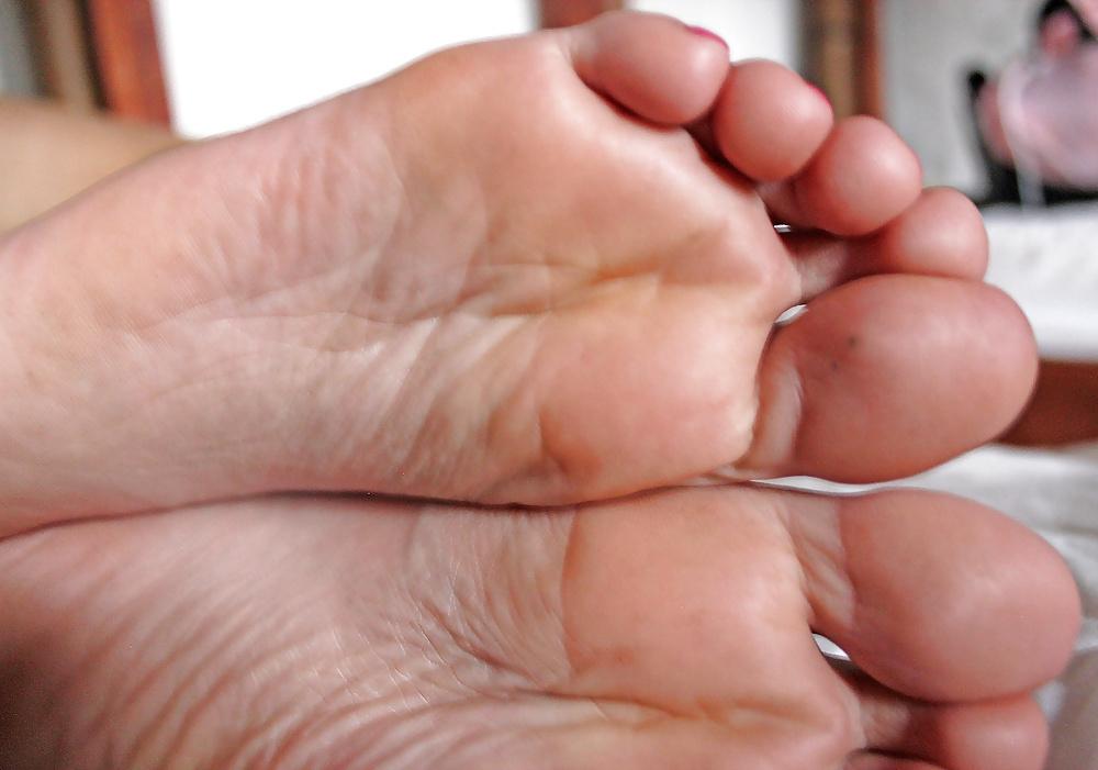 17P My friend's Mary FEET soles!! Just love them!