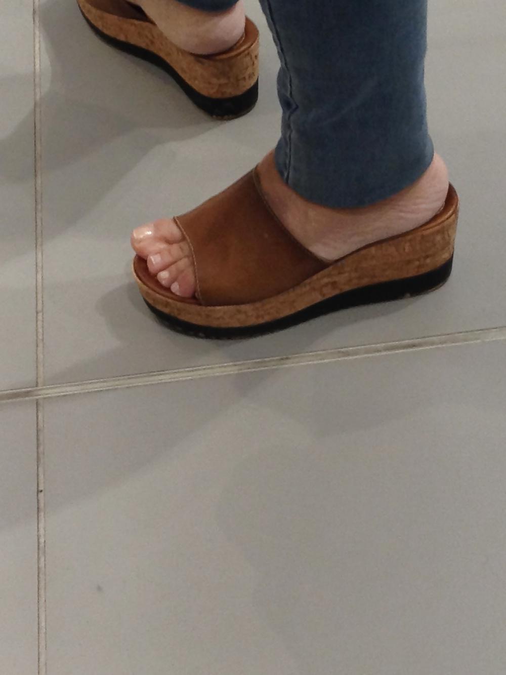 25P Candid feet - My shots