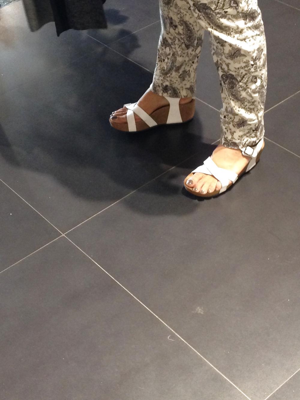 25P Candid feet - My shots