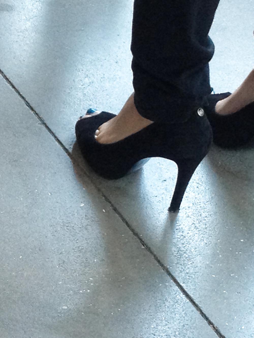 25P Candid feet - My shots