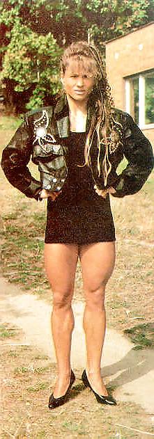 24P Zuzana Korinkova - female bodybuilder