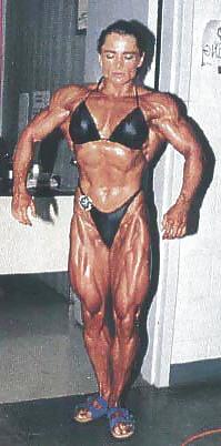 24P Zuzana Korinkova - female bodybuilder