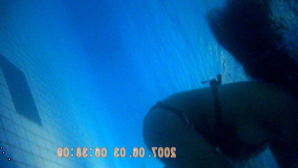 23P Pool piscine