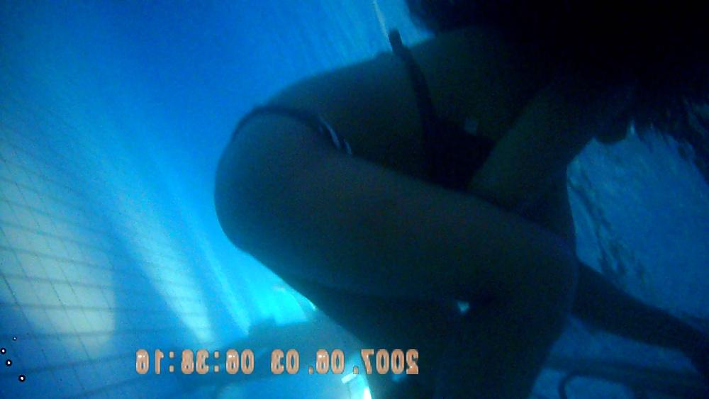 23P Pool piscine