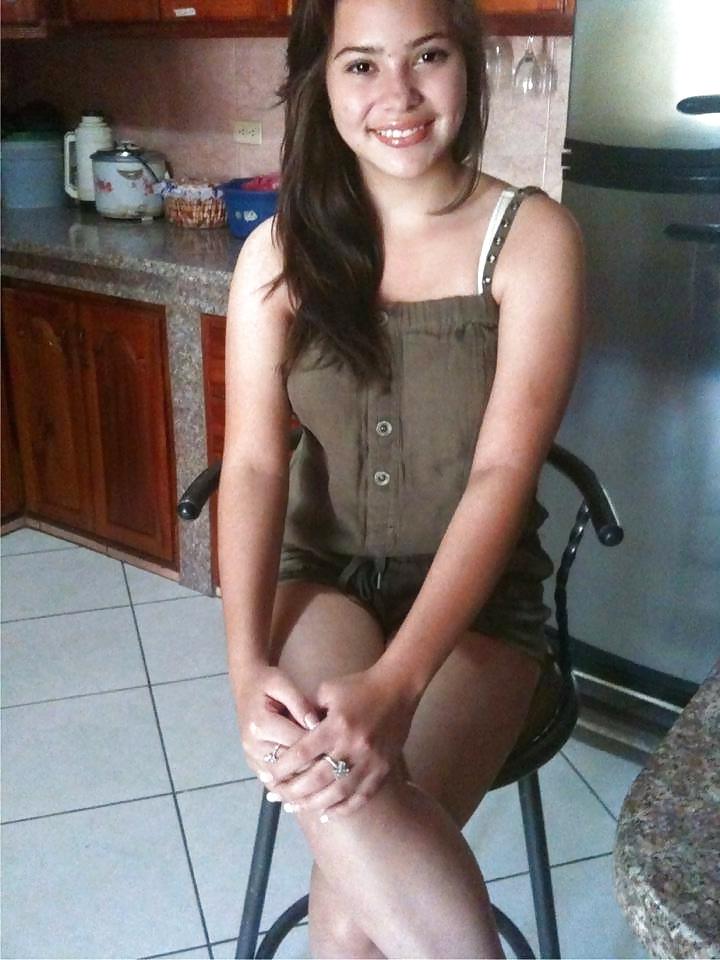 25P Sexy friend of facebook (Gissell Z)