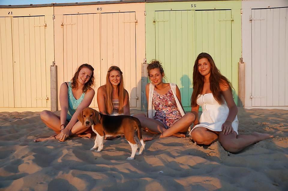17P Friends of an xhamster friend - how would you fuck them?