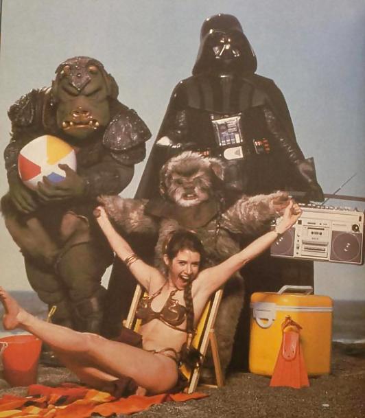 19P Rare slave Princess Leia behind the scenes