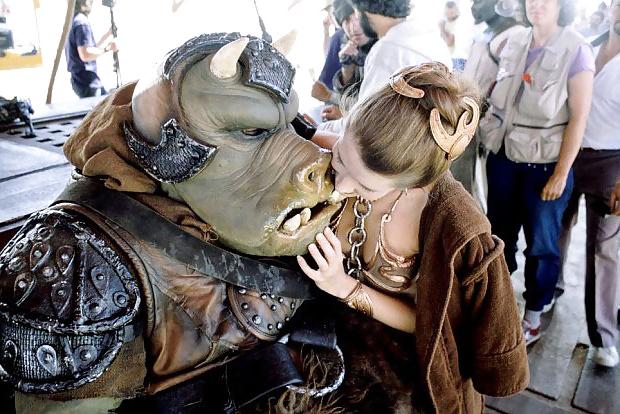 19P Rare slave Princess Leia behind the scenes