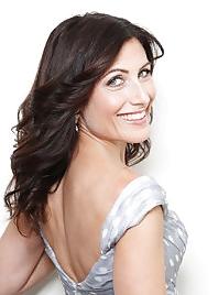 25P Lisa Edelstein aka Dr. Lisa Cuddy 7th
